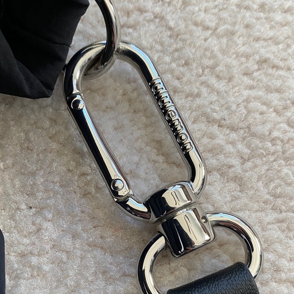 Lululemon On My Level Black Tote Bag with Dual Handles - Picture 3 of 12